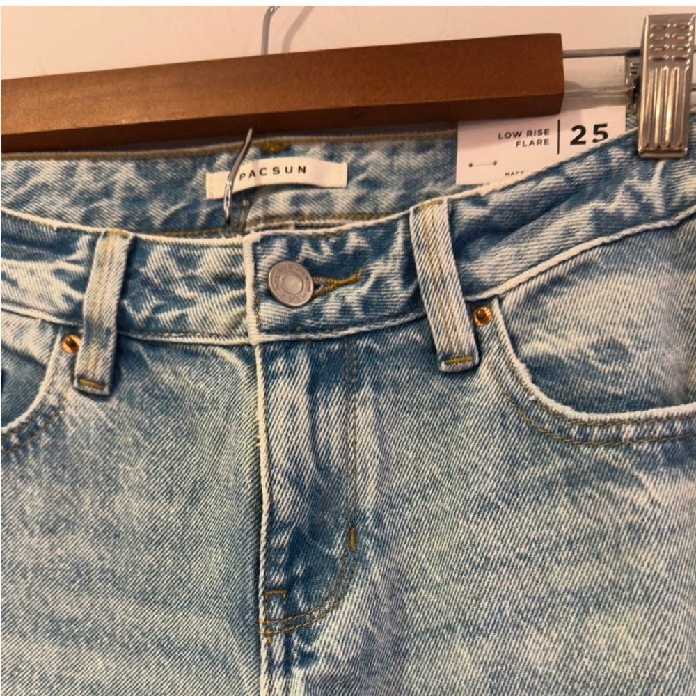 Pacsun Los Angeles Low Rise Flare Denim - Picture 5 of 7